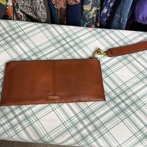 Fossil wristlet